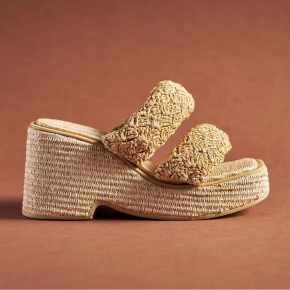 Shoes - Farm Rio Natural Crocheted Puffy Platform Sandals